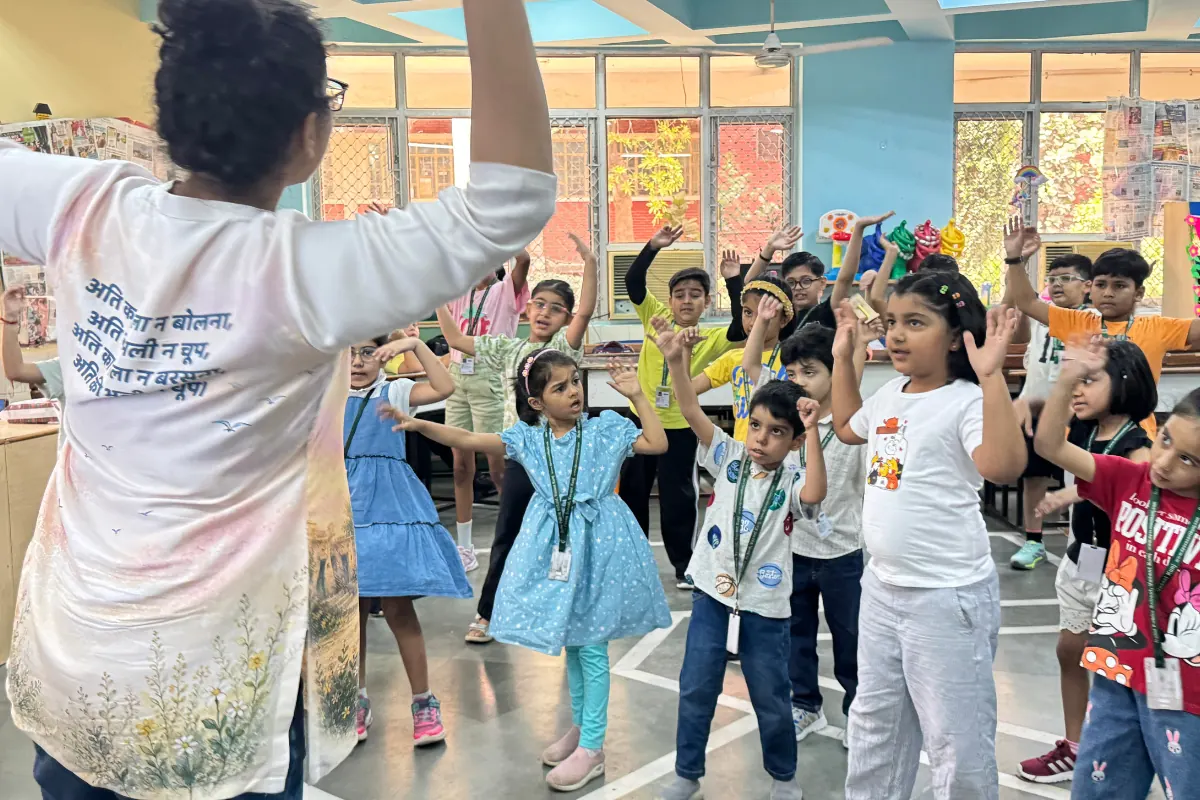 Movement makes the doha easier to remember